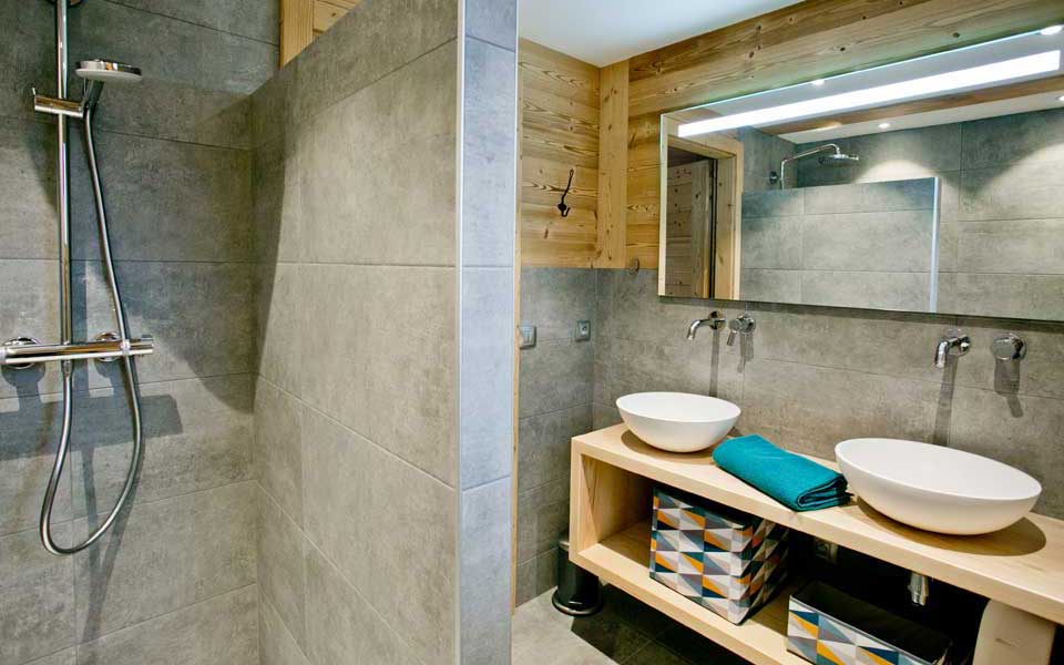 location chalet gite de montagne station de ski la clusaz haute savoie, à louer toutes saisons couts et longs séjour